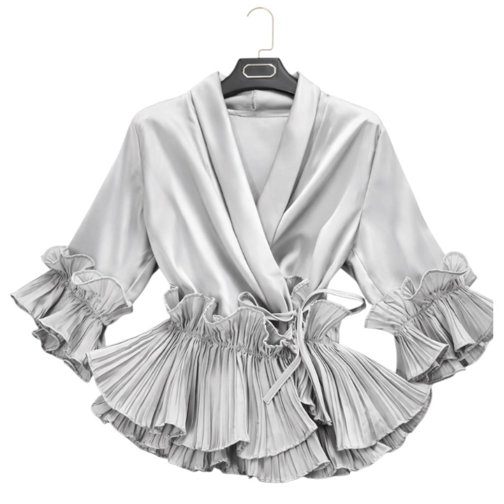 Silver Ruffle Wrap Top The Lumeta - Picture 4 of 5